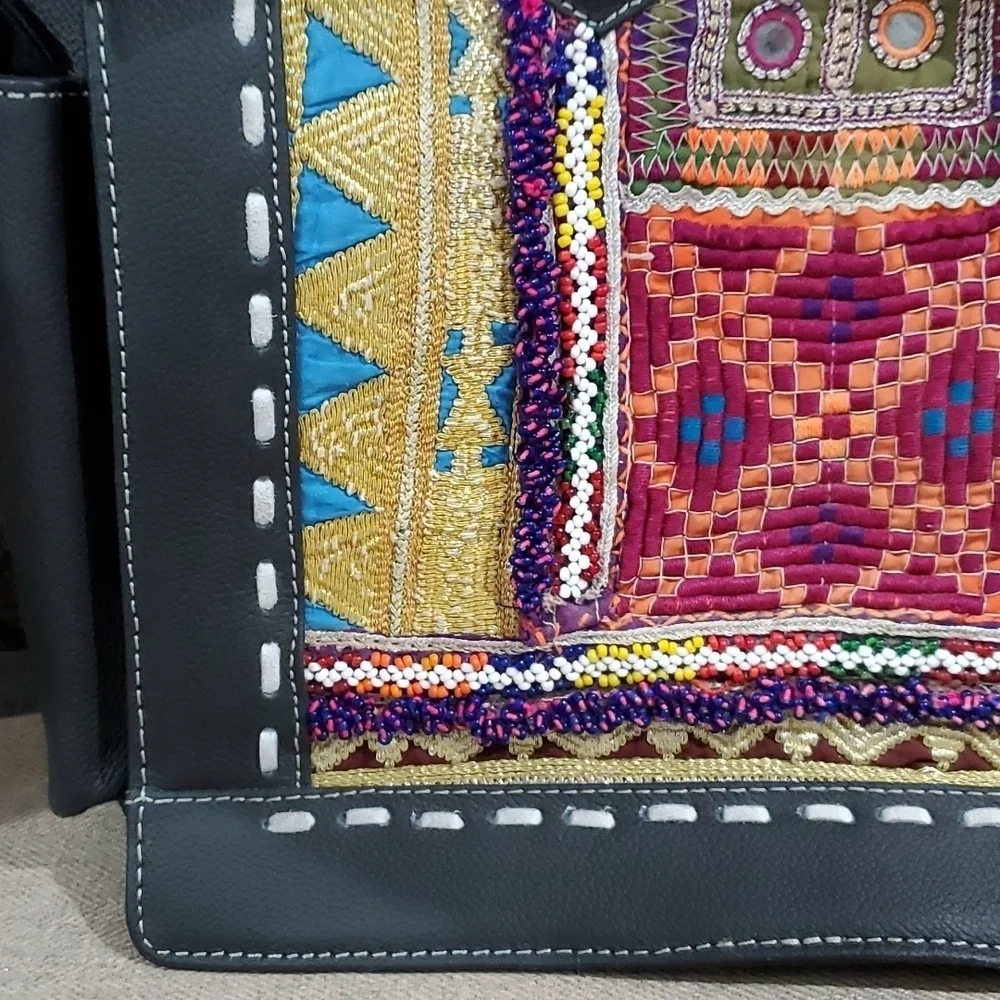 VINTAGE-ADDICTION LARGE  ARTISAN AFGHANISTAN DESIGN TOTE BAG BLACK